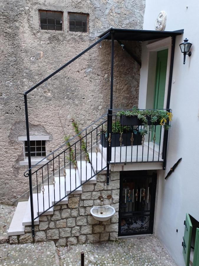 Monnalisa House Apartamento Malcesine Exterior foto